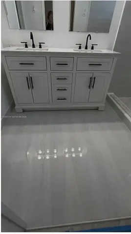 127 SW 159th Way Sunrise FL 33326