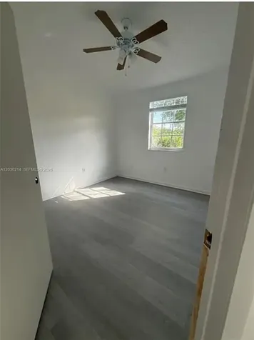 127 SW 159th Way Sunrise FL 33326
