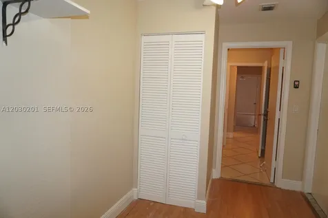 2010 NW 182nd Terrace Pembroke Pines FL 33029