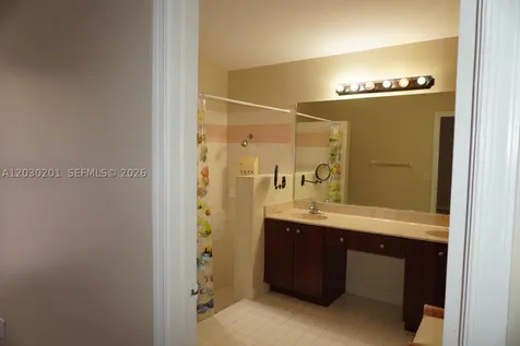 2010 NW 182nd Terrace Pembroke Pines FL 33029