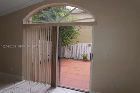 2010 NW 182nd Terrace Pembroke Pines FL 33029