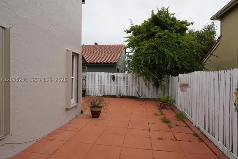 2010 NW 182nd Terrace Pembroke Pines FL 33029