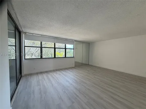 20200 W Country Club Drive Aventura FL 33180