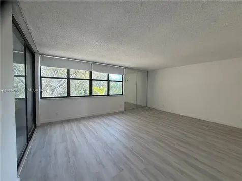 20200 W Country Club Drive Aventura FL 33180