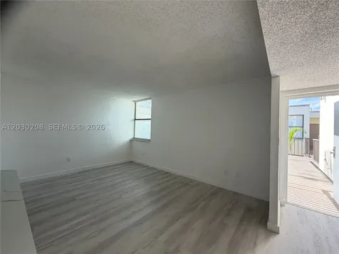 20200 W Country Club Drive Aventura FL 33180