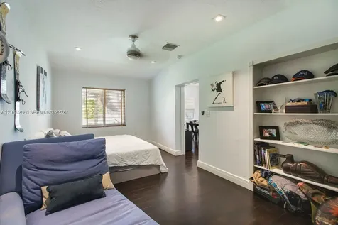 6530 SW 43rd Street Miami FL 33155