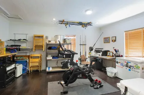 6530 SW 43rd Street Miami FL 33155