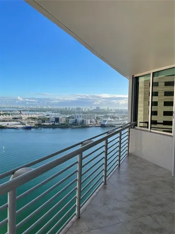 335 S Biscayne Boulevard Miami FL 33131