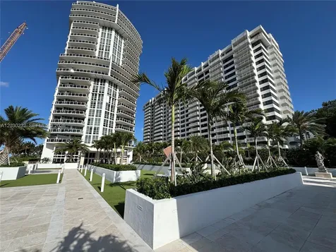10225 Collins Avenue Bal Harbour FL 33154