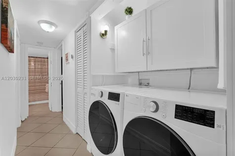 6095 W 18th Avenue Hialeah FL 33012
