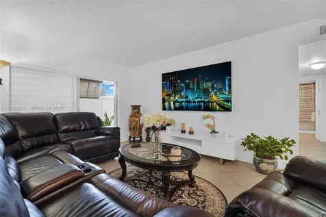6095 W 18th Avenue Hialeah FL 33012