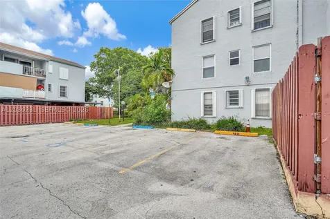 6095 W 18th Avenue Hialeah FL 33012