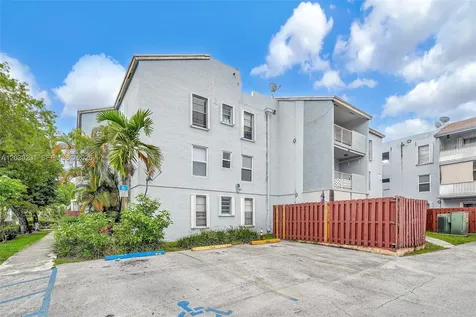 6095 W 18th Avenue Hialeah FL 33012