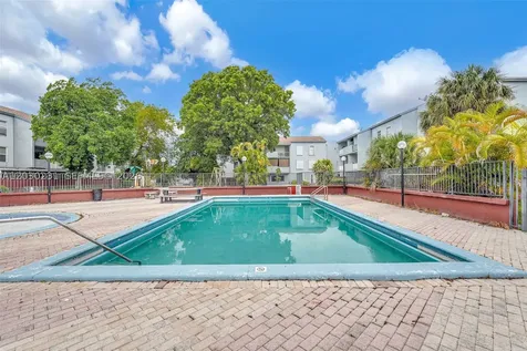 6095 W 18th Avenue Hialeah FL 33012