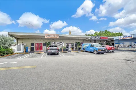 6095 W 18th Avenue Hialeah FL 33012