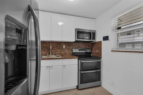 6095 W 18th Avenue Hialeah FL 33012