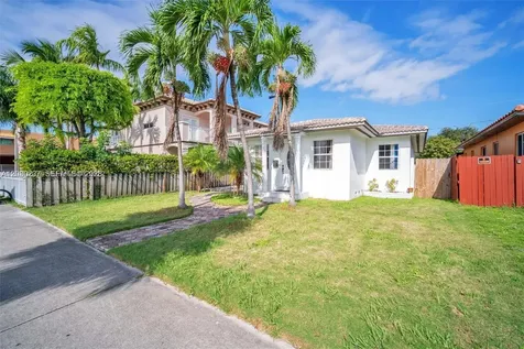 1635 Hollywood Boulevard Hollywood FL 33020