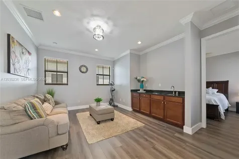 2860 NW 82nd Way Cooper City FL 33024