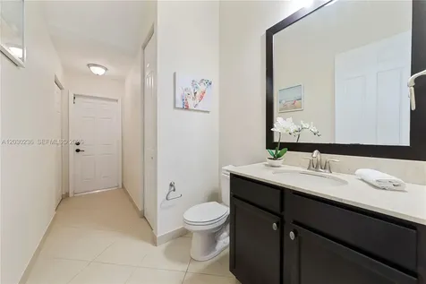 2860 NW 82nd Way Cooper City FL 33024