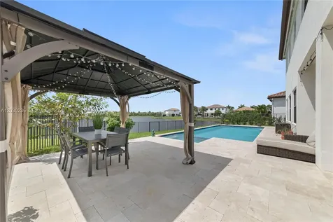 2860 NW 82nd Way Cooper City FL 33024