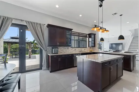 2860 NW 82nd Way Cooper City FL 33024