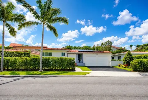 3508 Crystal View Court Miami FL 33133