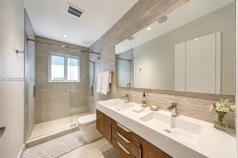 3508 Crystal View Court Miami FL 33133