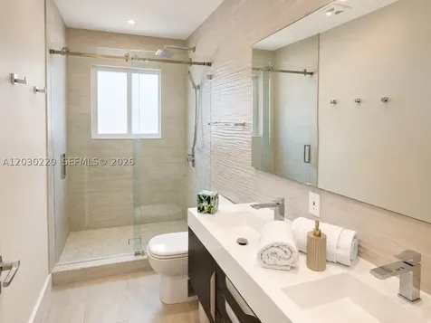 3508 Crystal View Court Miami FL 33133