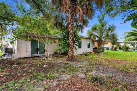 18431 NW 39th Court Miami Gardens FL 33055
