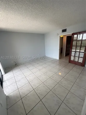 8625 NW 8th Street Miami FL 33126