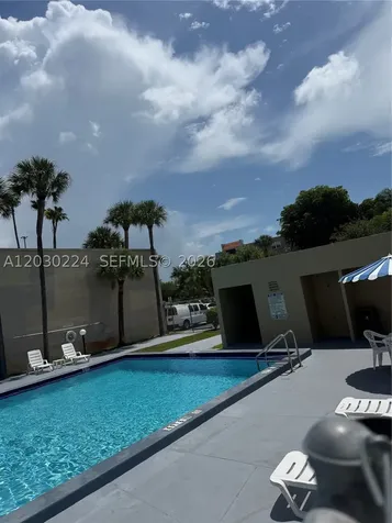 8625 NW 8th Street Miami FL 33126