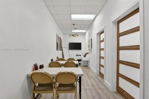 17690 NW 78th Avenue Hialeah FL 33015