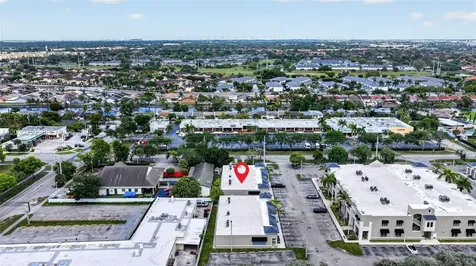 17690 NW 78th Avenue Hialeah FL 33015