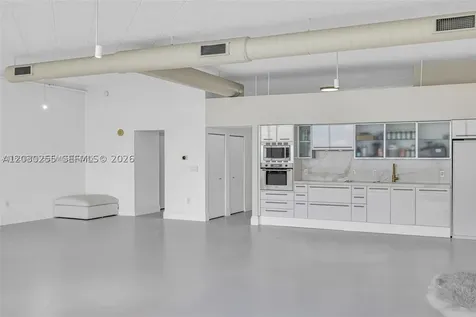 7934 West Drive North Bay Village FL 33141