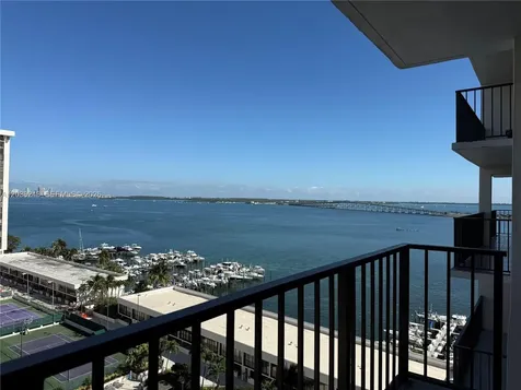 1925 Brickell Avenue Miami FL 33129