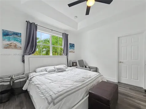 10918 NW 78th Terrace Doral FL 33178