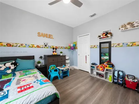 10918 NW 78th Terrace Doral FL 33178