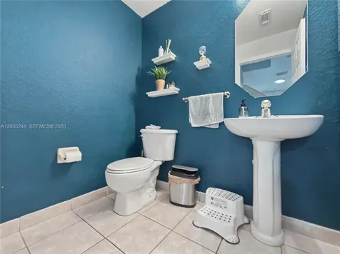 10918 NW 78th Terrace Doral FL 33178