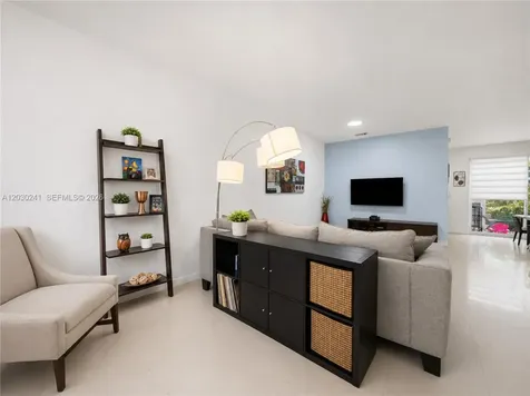 10918 NW 78th Terrace Doral FL 33178