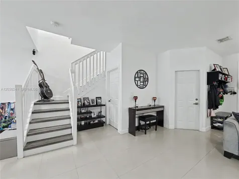10918 NW 78th Terrace Doral FL 33178