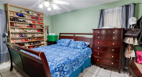 15825 SW 305th Terrace Homestead FL 33033
