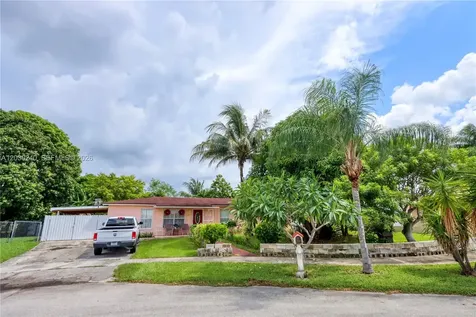 15825 SW 305th Terrace Homestead FL 33033