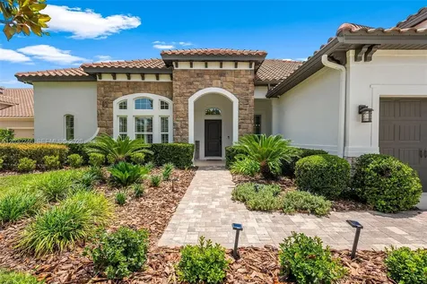 17425 Varona Place Lutz FL 33548