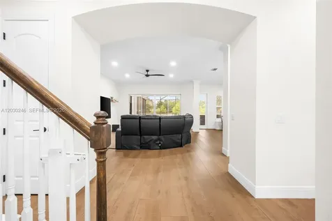 17425 Varona Place Lutz FL 33548