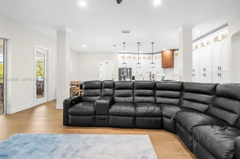 17425 Varona Place Lutz FL 33548