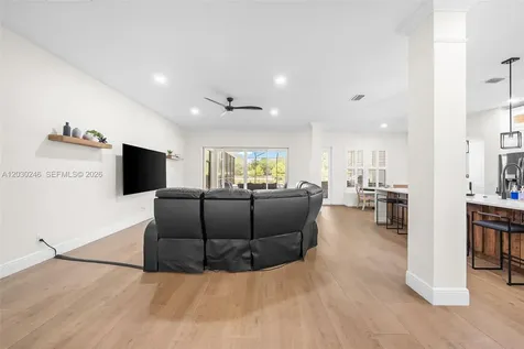 17425 Varona Place Lutz FL 33548