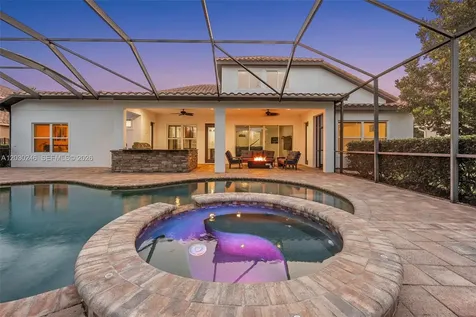 17425 Varona Place Lutz FL 33548