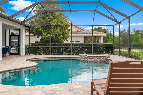17425 Varona Place Lutz FL 33548