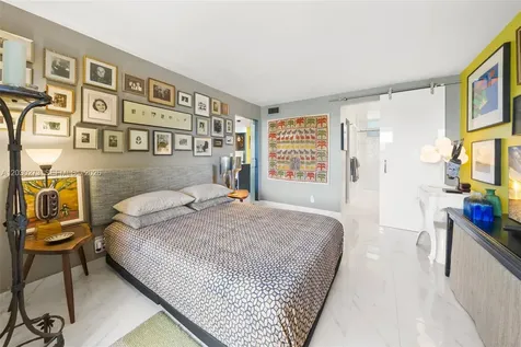 1670 Lincoln Court Miami Beach FL 33139