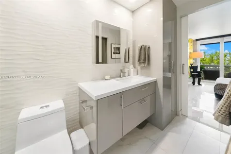 1670 Lincoln Court Miami Beach FL 33139